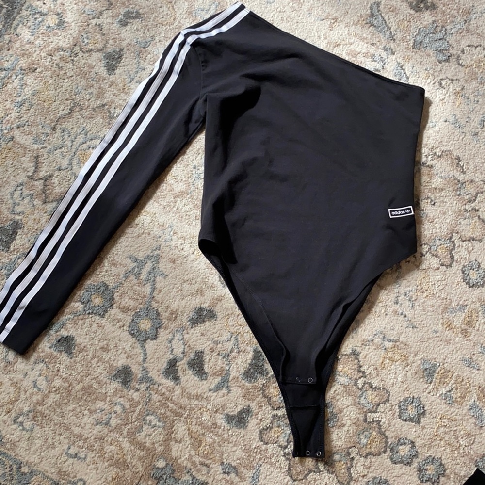 Adidas one shoulder baby